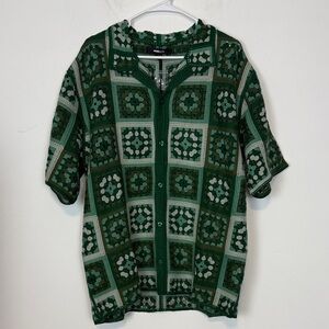 Men’s Crocheted, Granny Square Green and White Button Down Shirt. Size Medium.